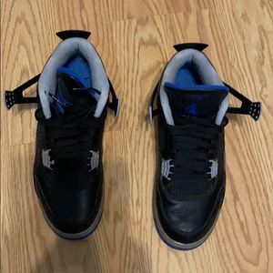 Air Jordan Motorsport 4 men’s shoes size 9